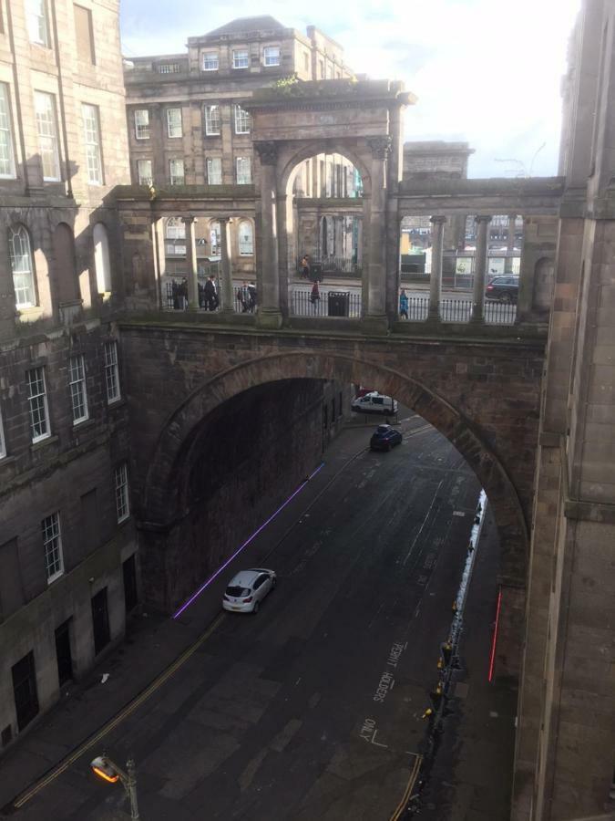 The Bonnie Bide Awa' Apartment Edinburgh Luaran gambar